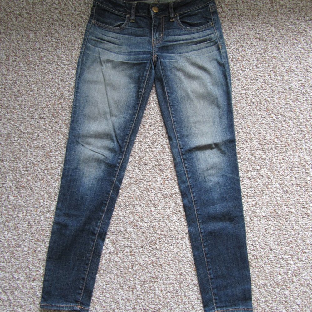 AEO American Eagle Super Stretch Dark Wash Low Rise Jegging Jeans Size 00 Short
